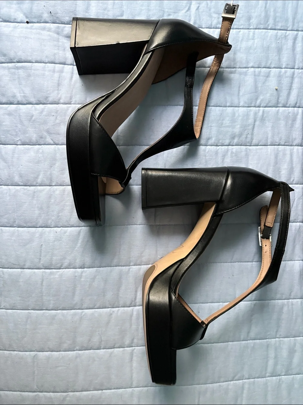 Naturalizer Black Leather Platform Sandals with Chunky Heel, 6.5